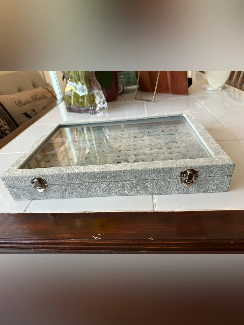 Gray 100-Slot Ring Display Storage Case Clear Lid